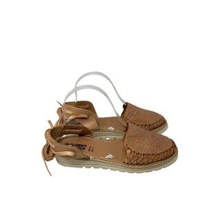 Los 2 Carnales Sandals Women's Size 6 Tooled Leather Sunflower Handmade Mexico